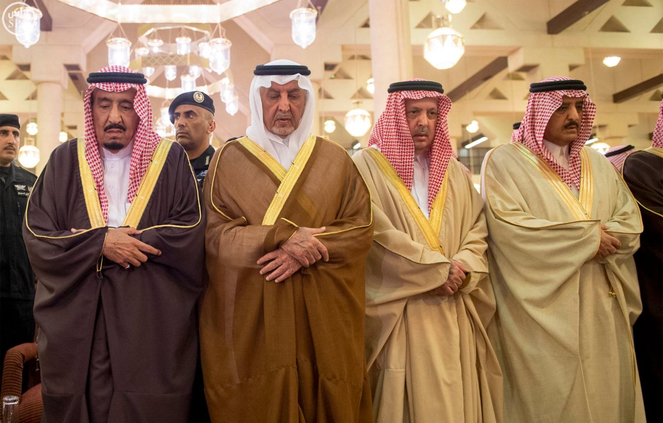 000-7085544211448372003643