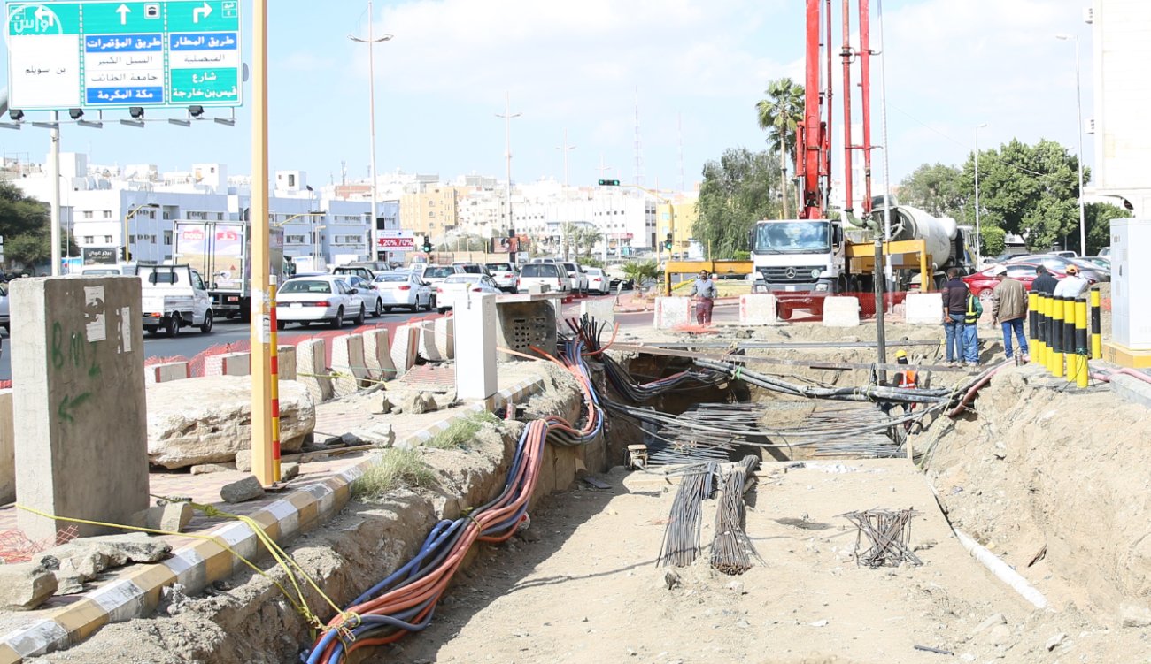 000-4011602691459693777065