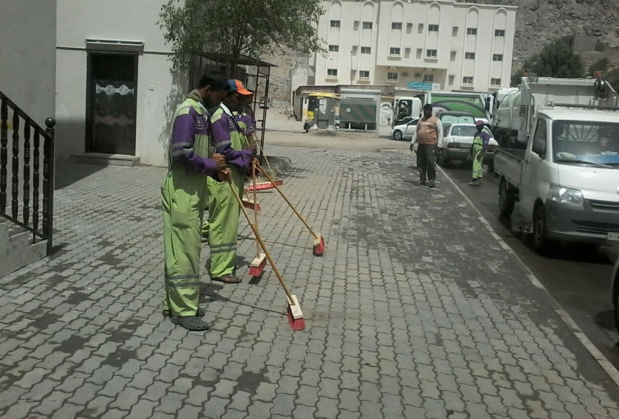 000-8499512751459603661025