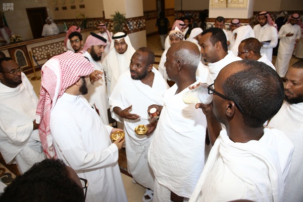 000-4524072341472909240673