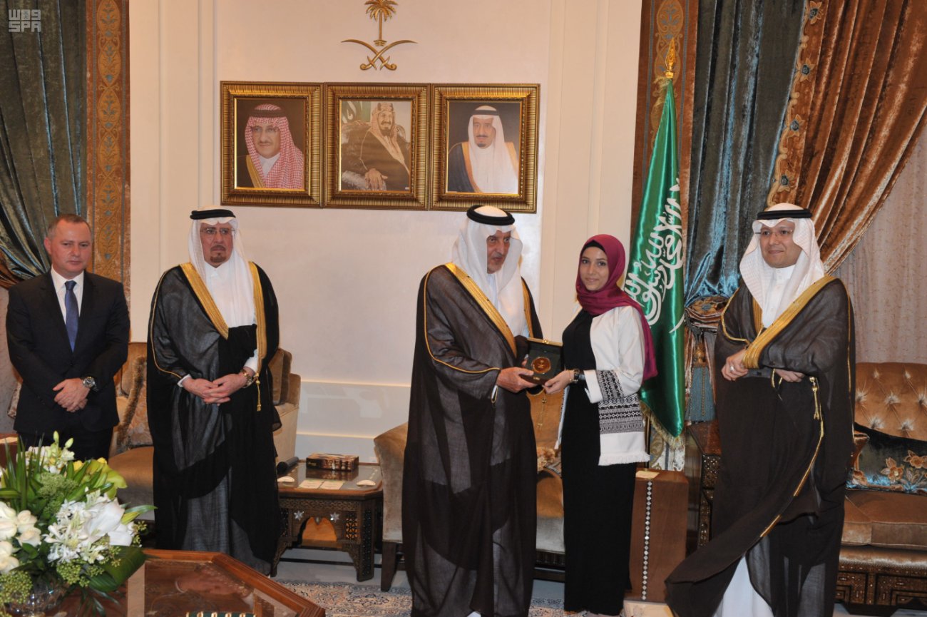 000-154516261479764273976