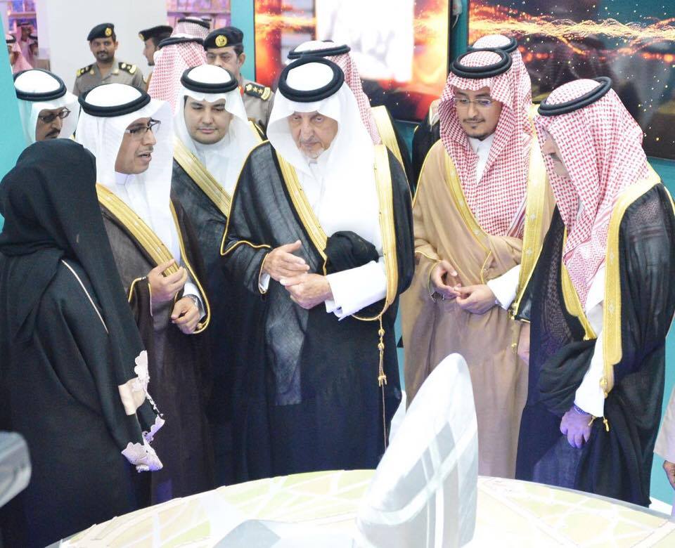 15570893_1562507253766536_166665373_n