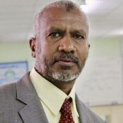 صورة طارق يسن الطاهر